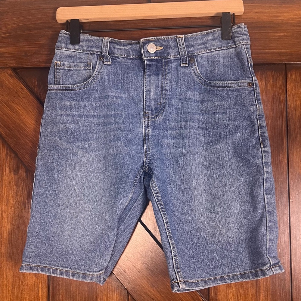 Levi's Classic Blue 16‎ Slim Straight Denim Shorts
